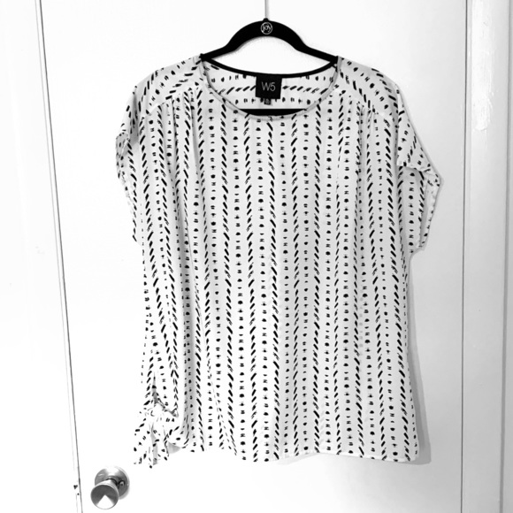 W5 Short Sleeve Blouse - Picture 1 of 1